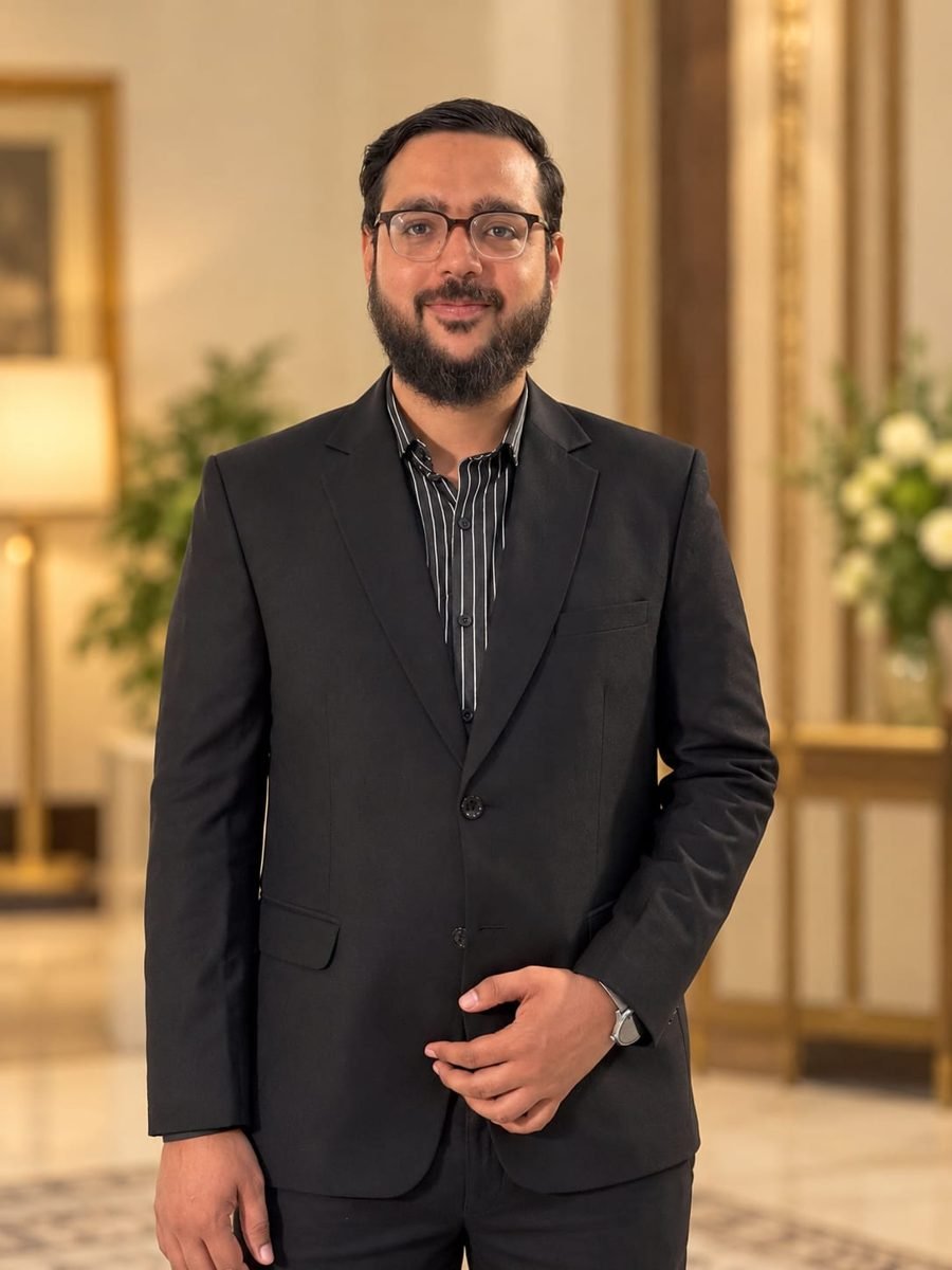 Dr. Hunain Zaki, founder of Zaki Clinic